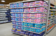 佩安婷茂名惠多多系統(tǒng)博賀碧海店貨架展示